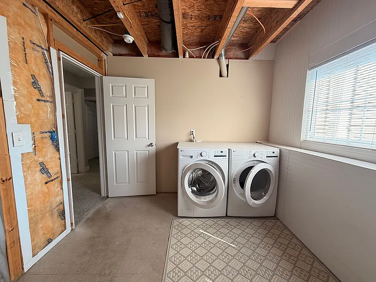 1627 Hamlet Dr SE — Photo 36