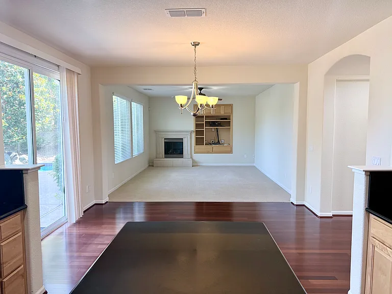 4446 Menaggio Way — Photo 6