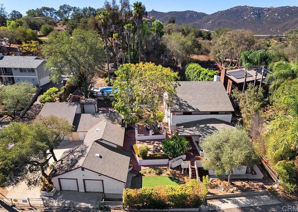 1st image of 10287 Canyon Dr
