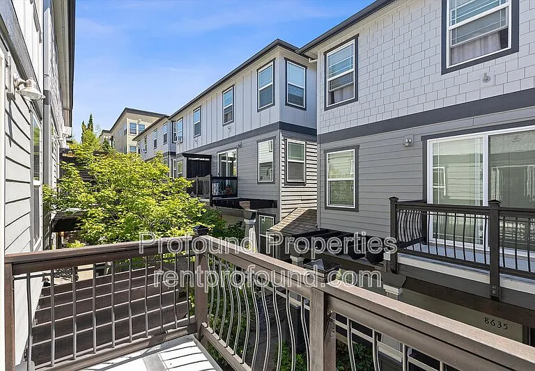 8655 N Crawford St #1 — Photo 17