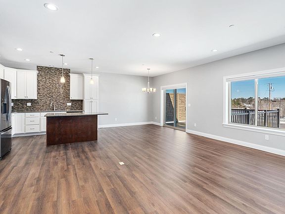 2nd image of 3686 Patriot Ln