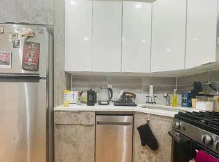 1821 Woodbine St APT 1R, Ridgewood, NY 11385