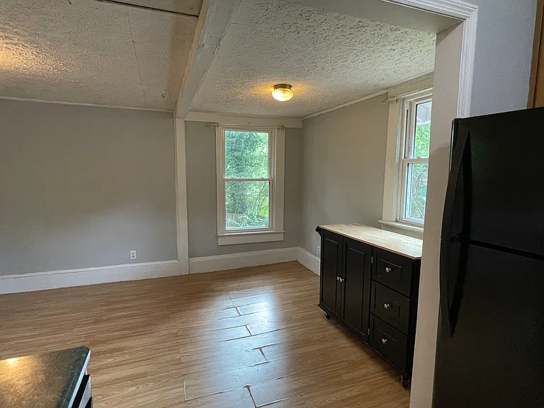 171 Warren St SE — Photo 35