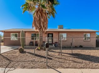 6716 S Draper Rd, Tucson, AZ 85757