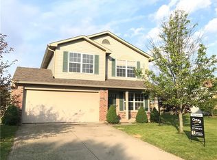 282 Brixton Woods Dr E, Pittsboro, IN