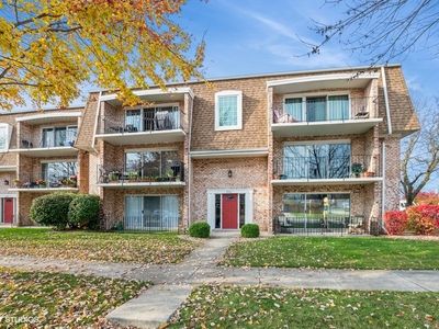 8700 Mobile Ave APT E, Oak Lawn, IL, 60453