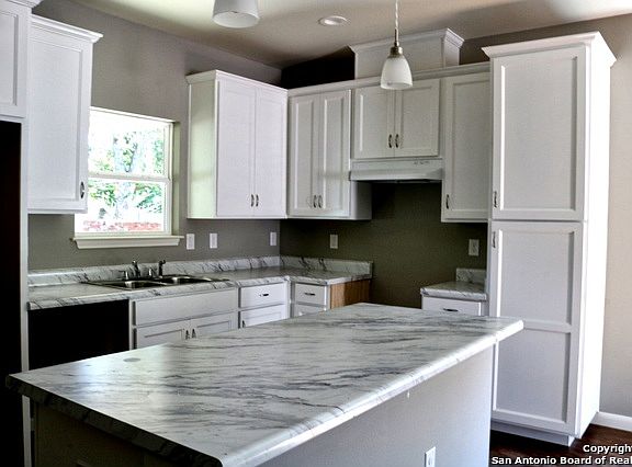 3rd image of 5419 Congo Ln