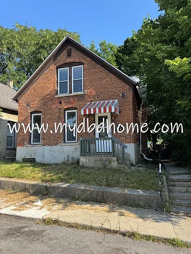 1402 3rd St Photo 1
