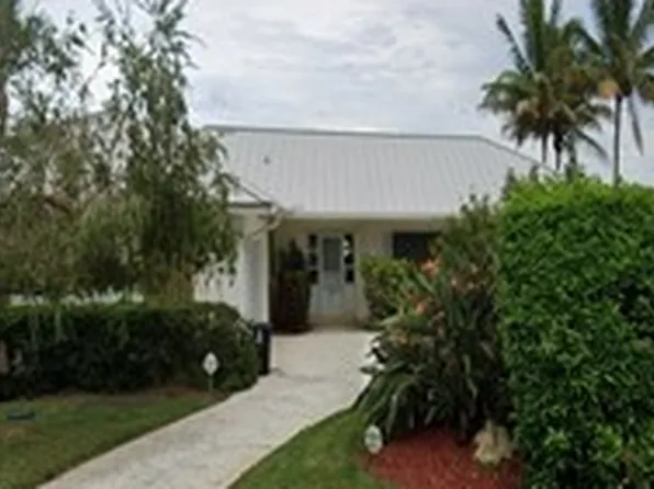 17 Marine Dr, Vero Beach, FL 32960