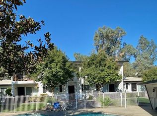 3211 N Wishon Ave APT F, Fresno, CA 93704