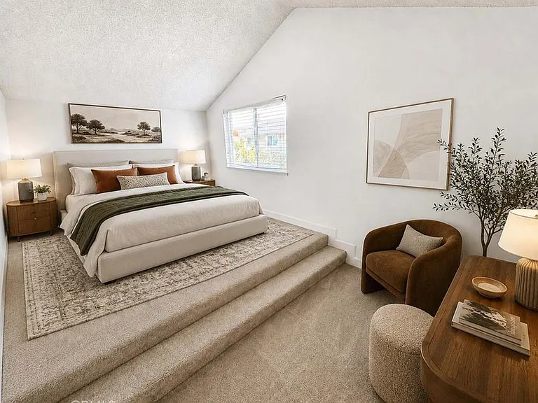 14222 Enfield Cir — Photo 25