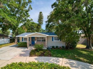 135 48th Ave N, Saint Petersburg, FL 33703