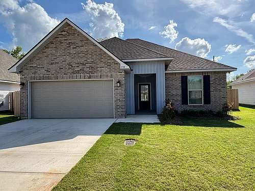 739 Venecia Dr Photo 1