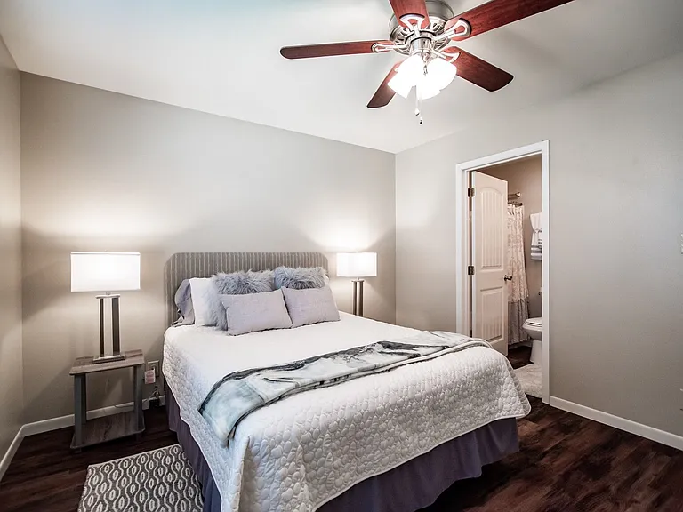 The Villas Apartments — Photo 18