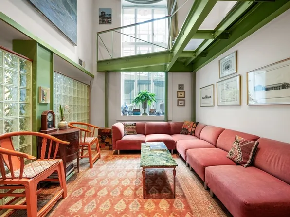 27 Chestnut St APT Ga, Boston, MA 02108