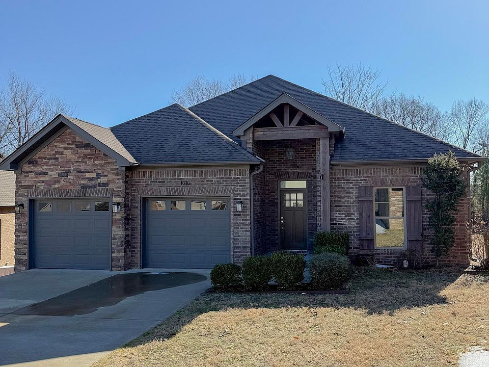 1st image of 1010 Turnberry Dr