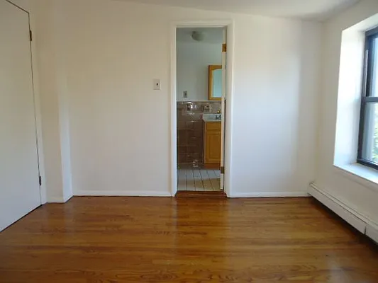 Rented by Hakeem Shahid, LREB | media 15