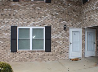 730 Sir Echo Dr APT 8, Kingsport, TN 37663