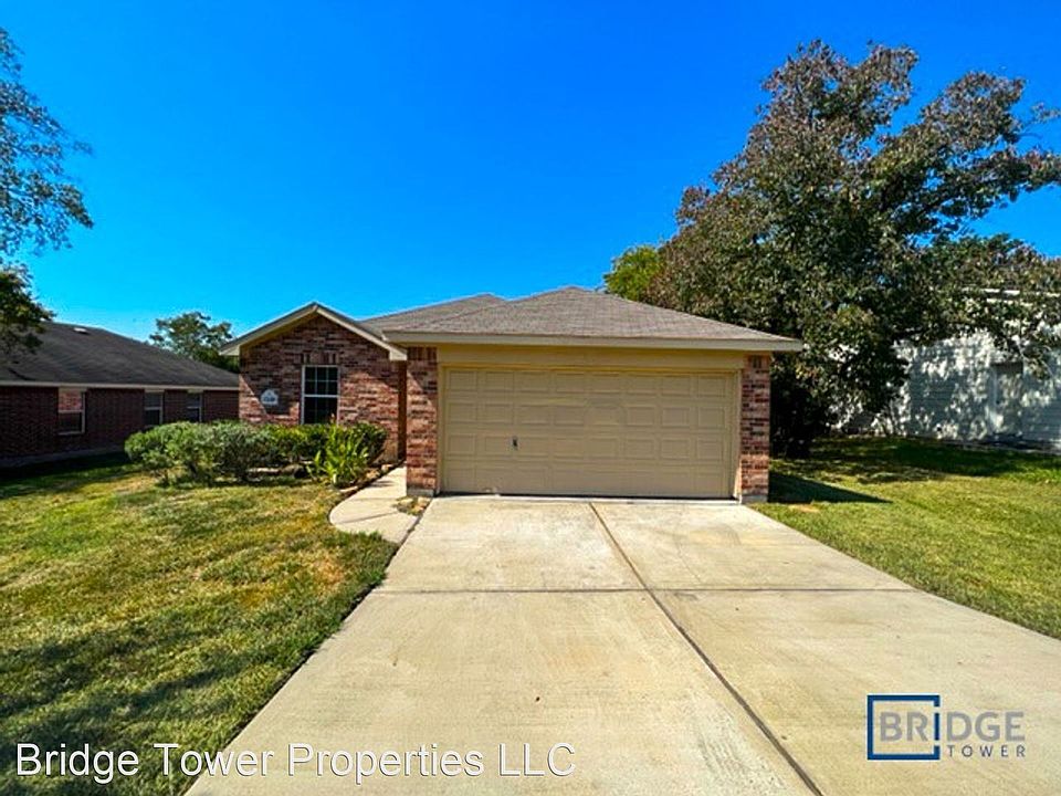 1st image of 12689 Lake Conroe Hills Dr
