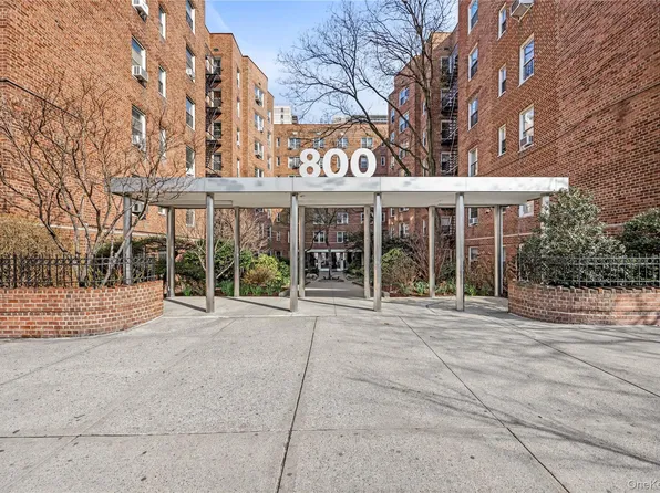 800 Grand #3BS, Bronx, NY 10451