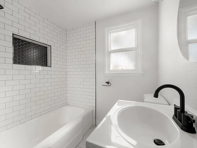 8738 Belford Ave #8738 — Photo 17
