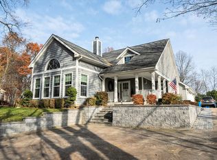 5020 Whitlow Ct, Commerce Township, MI 48382