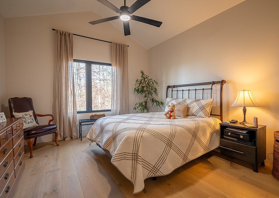 25th image of this home