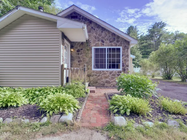 5 Lincoln Avenue, Schodack, NY 12123