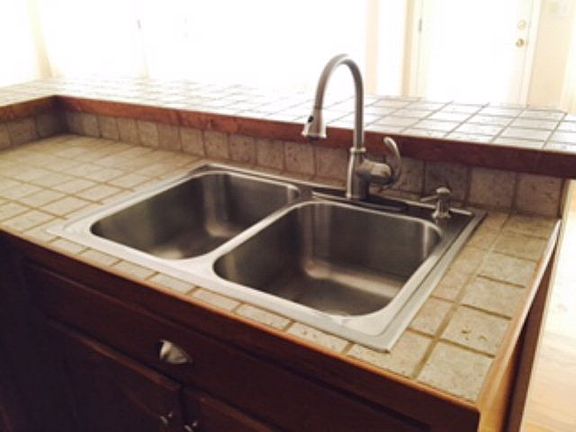 4th image of 325 Eagles Nest Cir