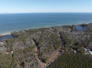 20 Greenwood Beach Rd, Heathsville, VA 22473