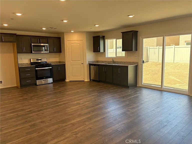 14059 Shayna St — Photo 4