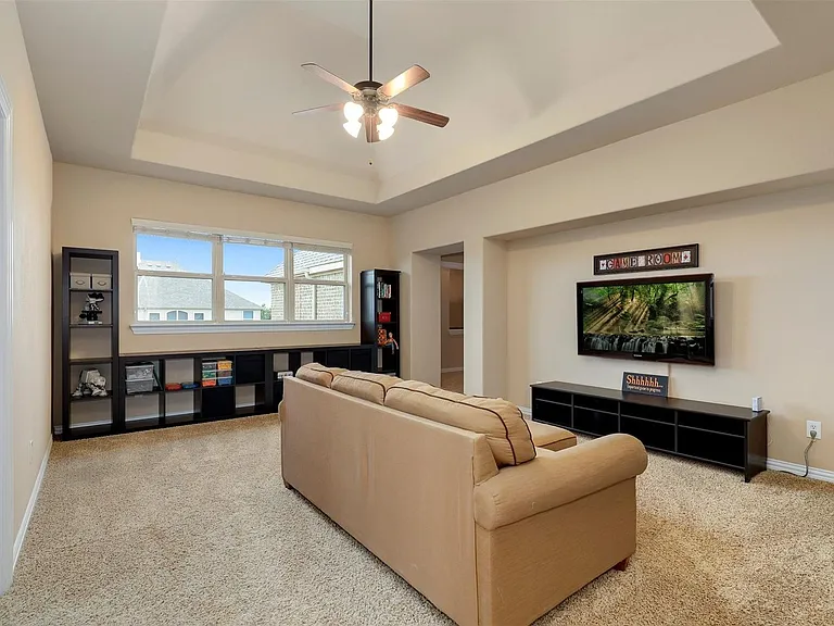 12813 Sherbrooke Dr — Photo 23