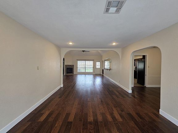 4th image of 2623 Hollow Hook Rd