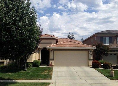 1st image of 1585 Dorothy Ln