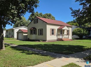 503 E Dodge St, Luverne, MN 56156