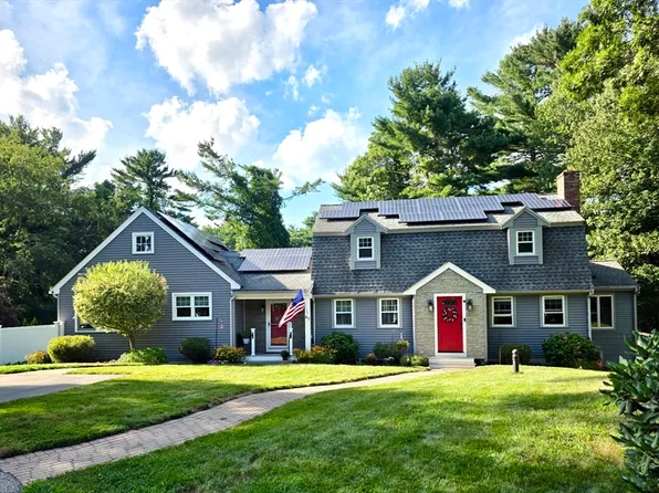 61 Lisa Ave, Plymouth, MA 02360
