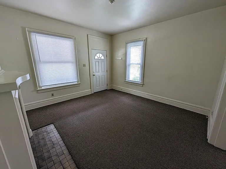 2292 Indiana Ave #2292 — Photo 3