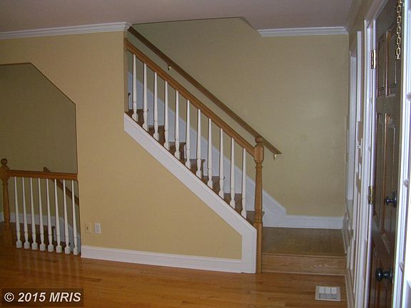 4th image of 14886 Lambeth Sq