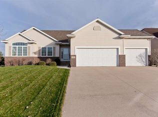 2535 Newcastle Rd, Marion, IA 52302