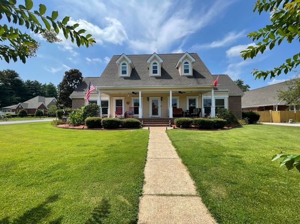 5 Bedroom Homes for Sale in Chattanooga TN | Zillow