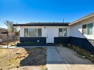 35764 Frontier Ave, Yermo, CA 92398