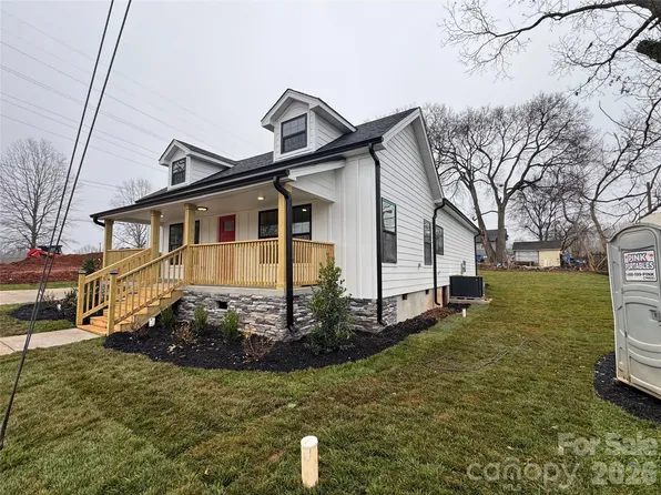 203 Lee St, Fort Mill, SC 29715