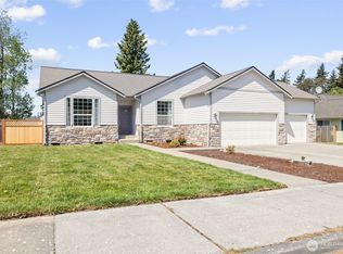 908 Joshua St, Port Angeles, WA