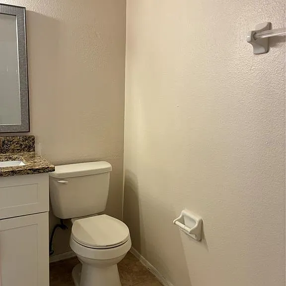 8648 Hunters Key Cir — Photo 15