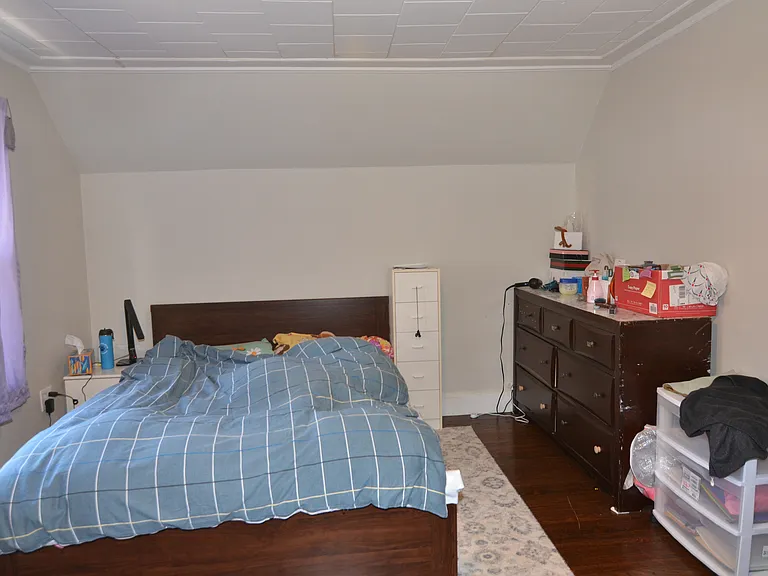 22 Farrell St — Photo 4