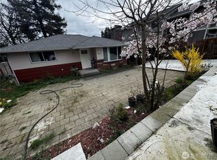 14060 35th Ave S, Tukwila, WA 98168