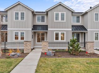 3820 Eagle Rd, Bend, OR 97701