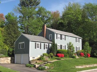 4 Armstrong Dr, Westborough, MA 01581