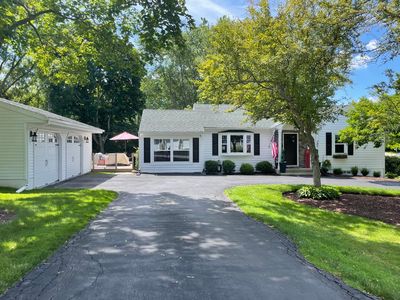 305 Princeton Ave, Barrington, IL, 60010