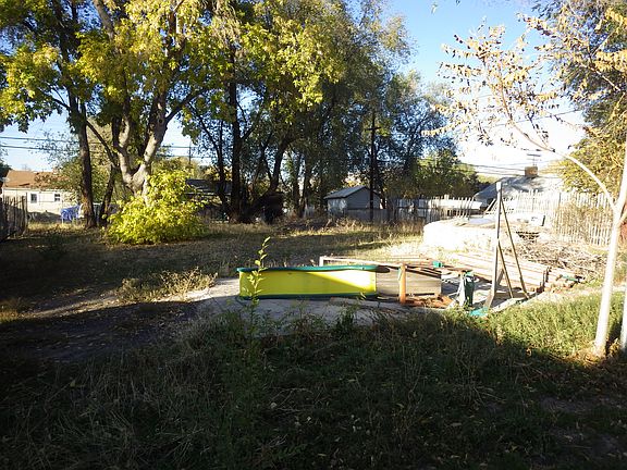 4th image of 1274 W Iola Ave